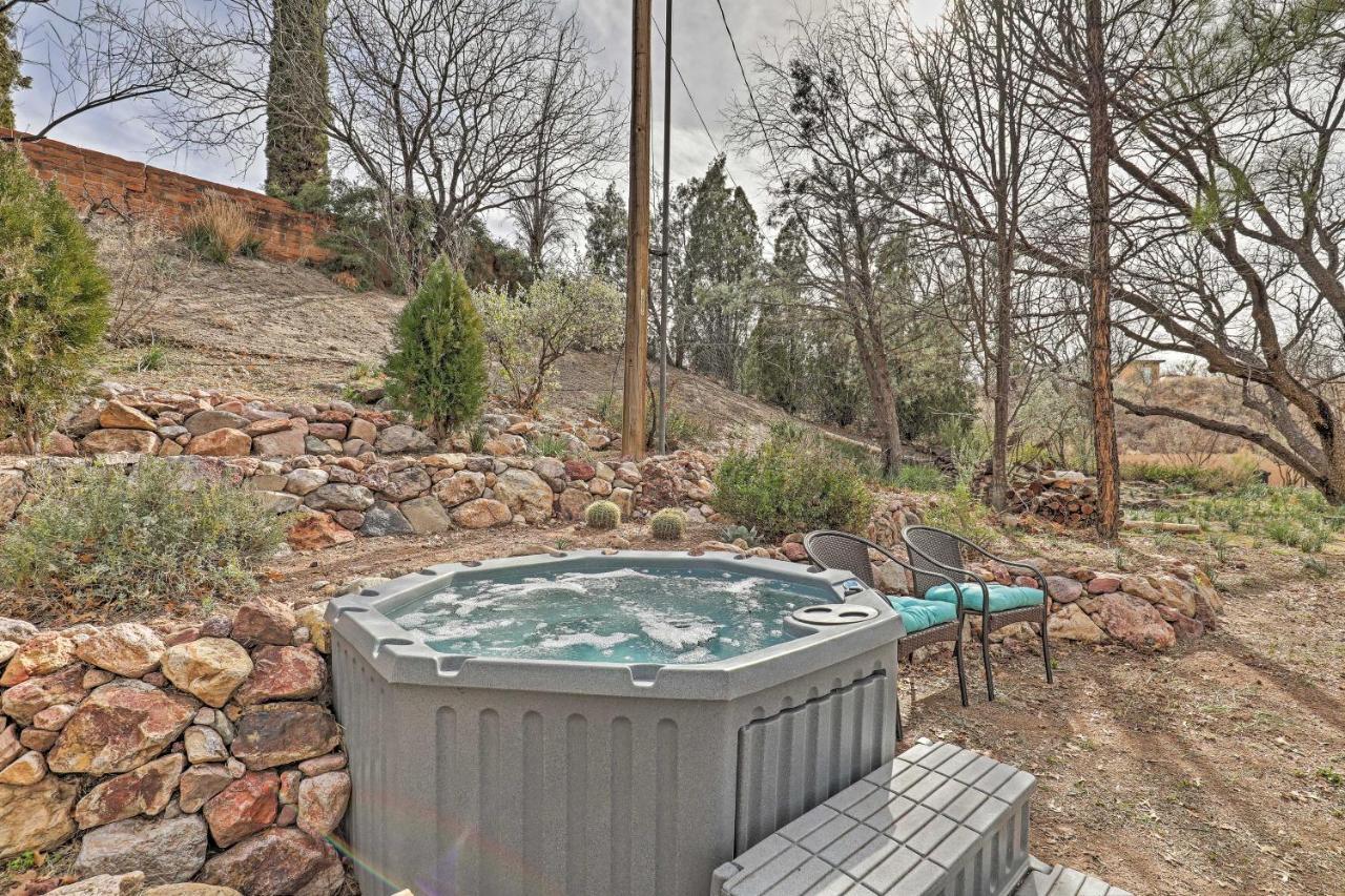 Casa Paloma 1 - Artsy Studio With Hot Tub Access! Patagonia Bagian luar foto