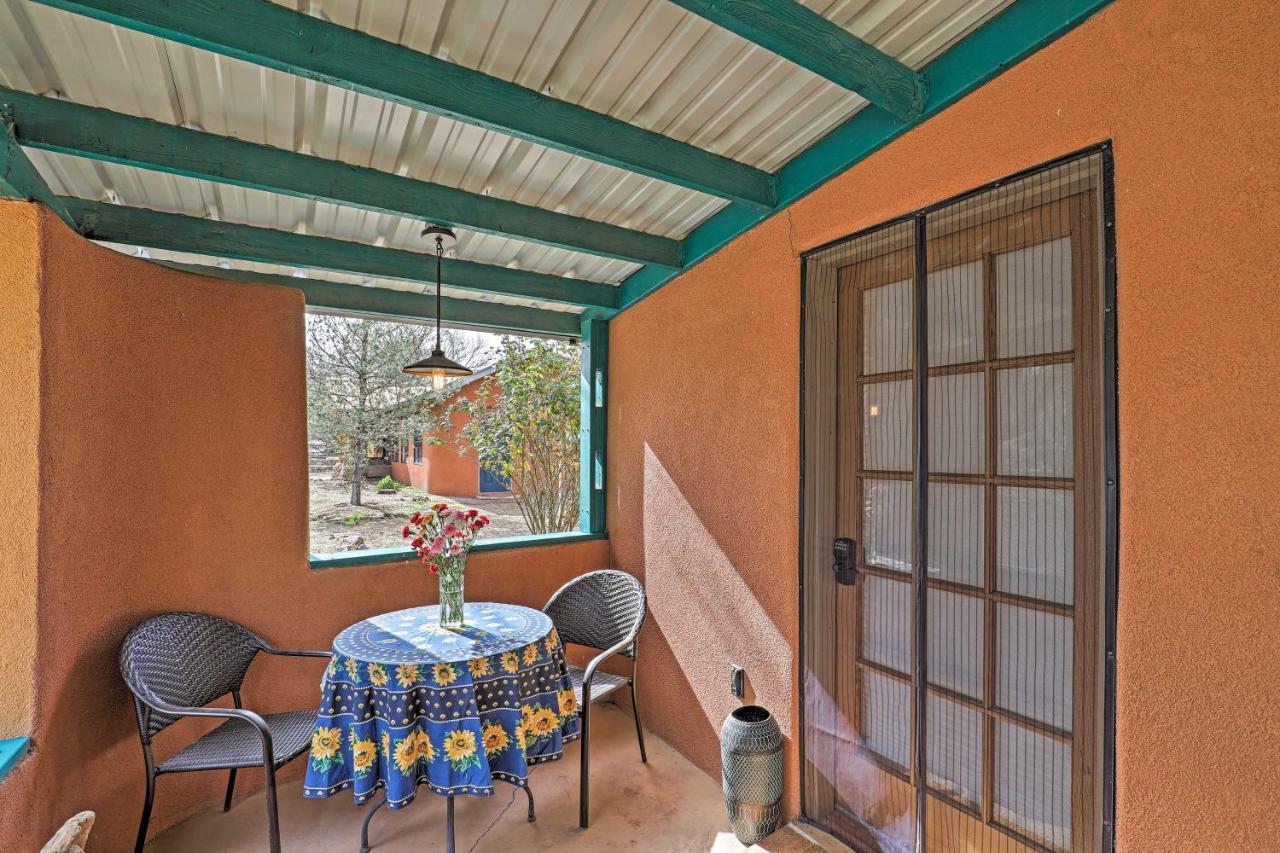 Casa Paloma 1 - Artsy Studio With Hot Tub Access! Patagonia Bagian luar foto